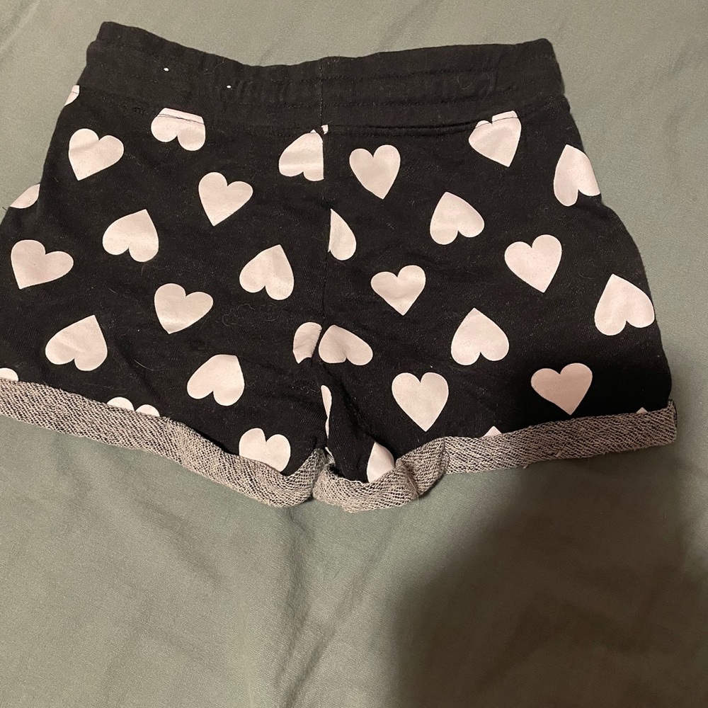 shorts - Picture 2 of 3